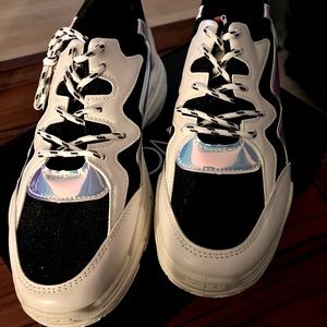 Chunky metallic sneaker, brand new, smoke free home, size 7.5